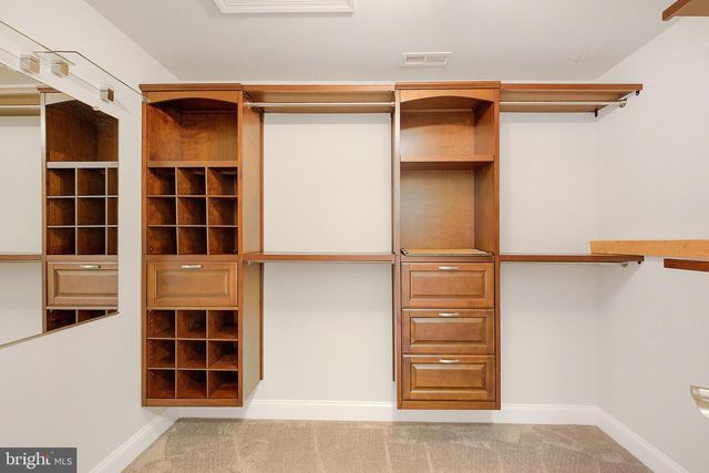 1070 CLAYPIPE DR, Huntingtown, MD 20639