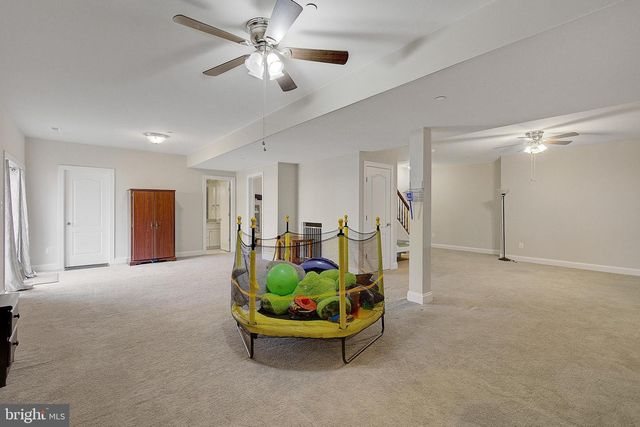 1070 CLAYPIPE DR, Huntingtown, MD 20639