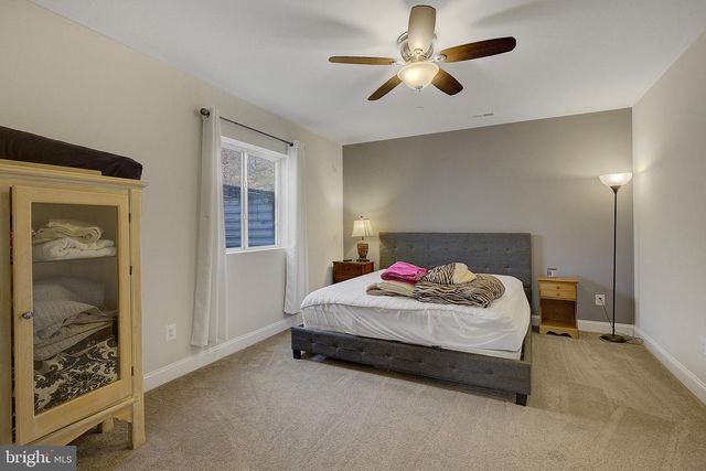 1070 CLAYPIPE DR, Huntingtown, MD 20639