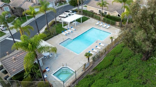 813 S Sapphire Lane, Anaheim Hills, CA 92807