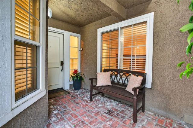 813 S Sapphire Lane, Anaheim Hills, CA 92807