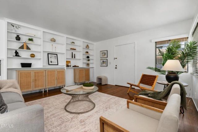 297 S Madison Avenue 5, Pasadena, CA 91101