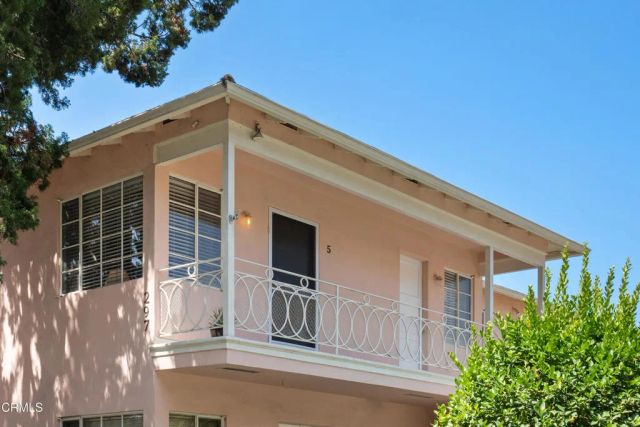 297 S Madison Avenue 5, Pasadena, CA 91101