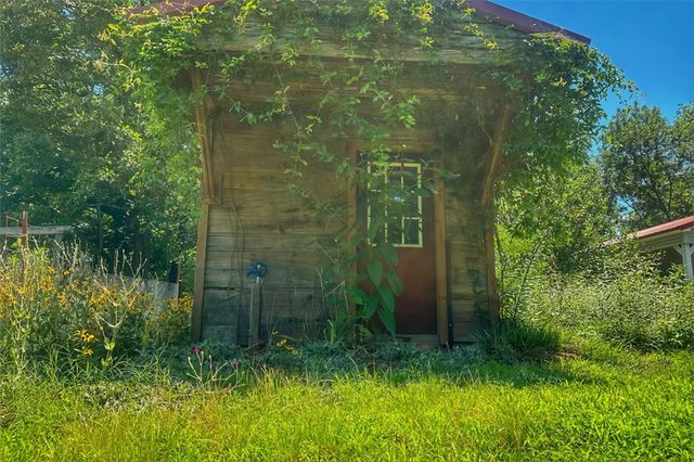 130 Giddieon Lane, Pottsville, AR 72858
