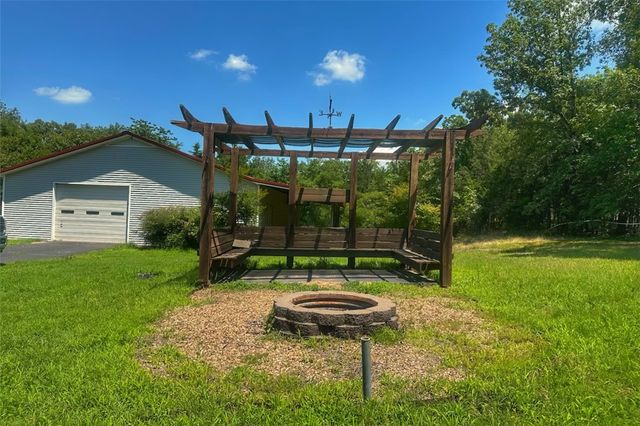 130 Giddieon Lane, Pottsville, AR 72858
