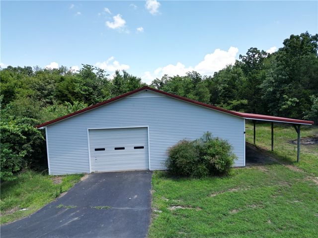 130 Giddieon Lane, Pottsville, AR 72858