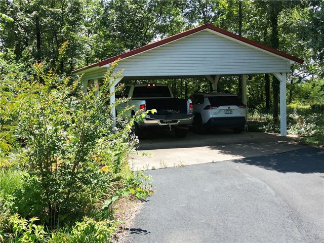 130 Giddieon Lane, Pottsville, AR 72858