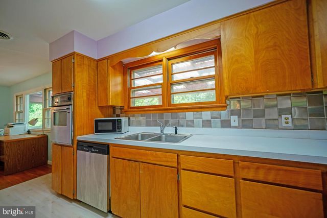 405 MARVEL RD, Milford, DE 19963