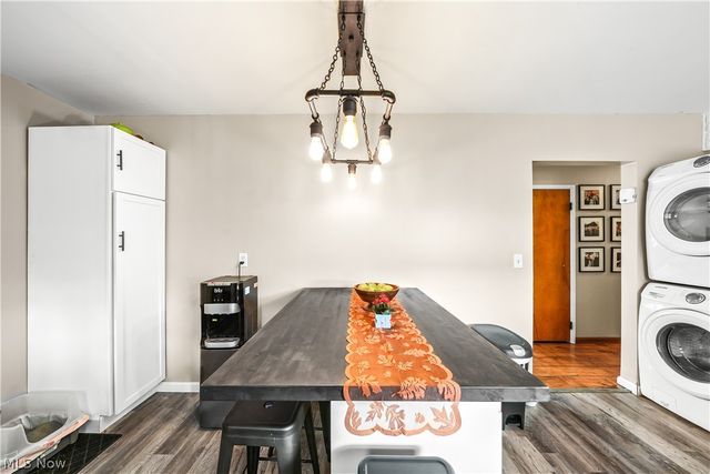 3388 Olian Avenue NW, Warren, OH 44485