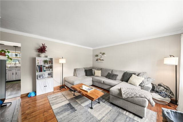 3388 Olian Avenue NW, Warren, OH 44485