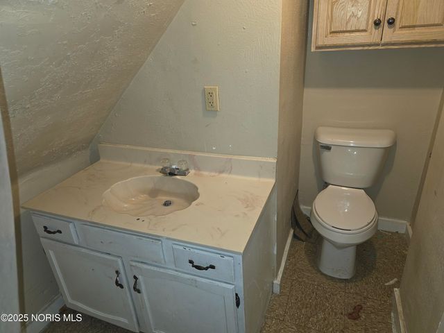 420 E Oakland Street, Toledo, OH 43608