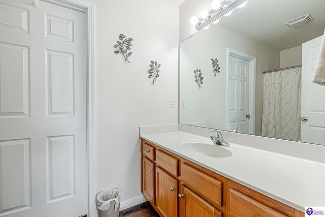 315 Cottrell Lane, Elizabethtown, KY 42701