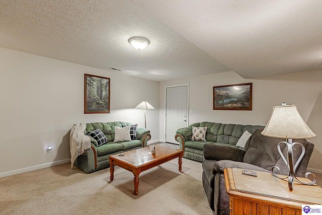 315 Cottrell Lane, Elizabethtown, KY 42701