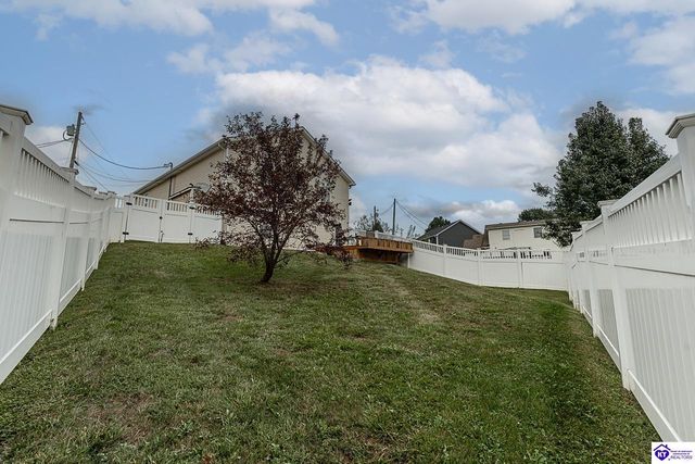 315 Cottrell Lane, Elizabethtown, KY 42701