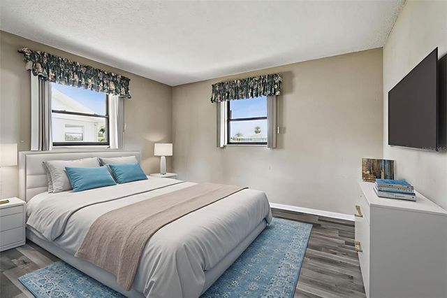 1803 PINEAPPLE PALM COURT, Sun City Center, FL 33573