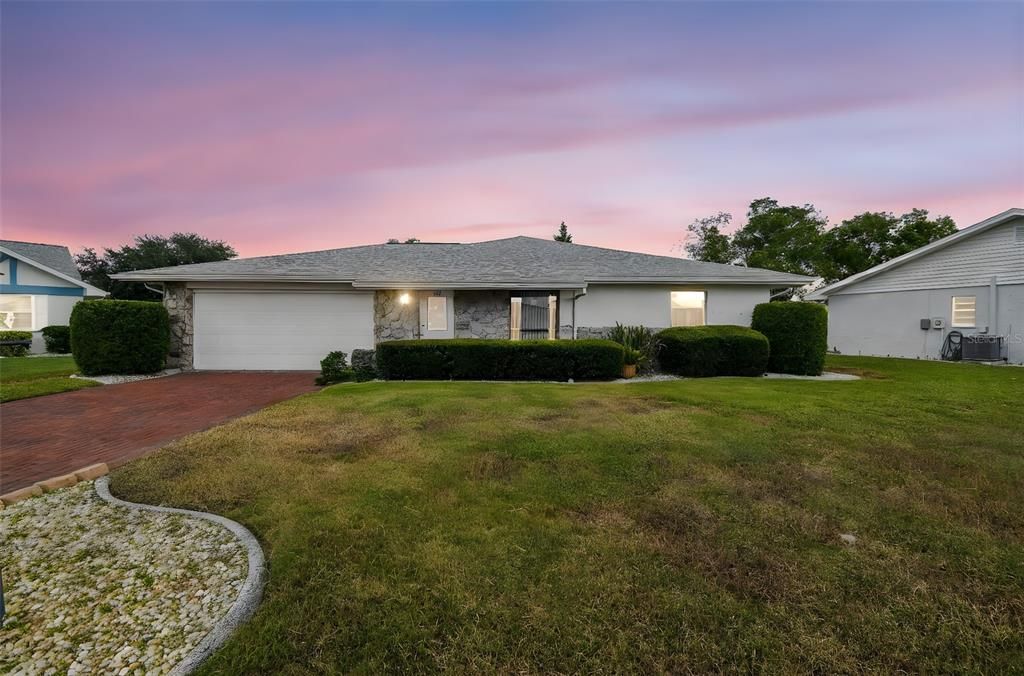 1803 PINEAPPLE PALM COURT, Sun City Center, FL 33573