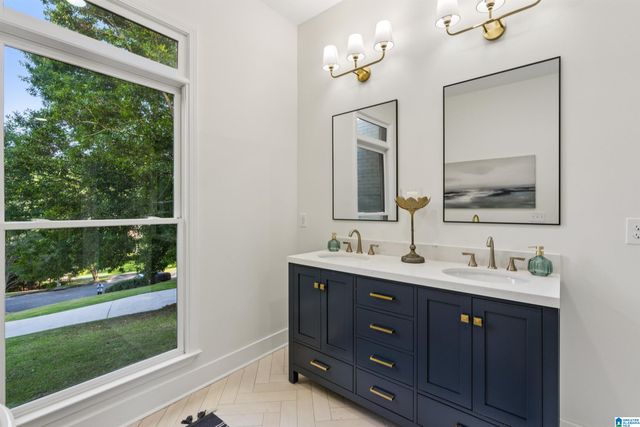 5609 RIDGEVIEW DRIVE, Trussville, AL 35173