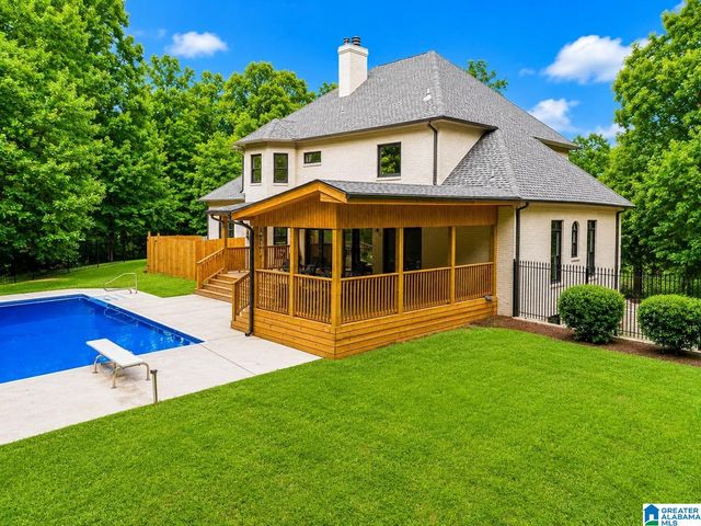 5609 RIDGEVIEW DRIVE, Trussville, AL 35173