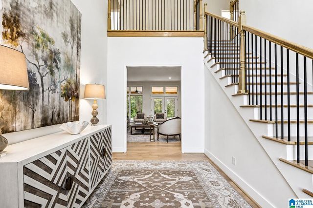 5609 RIDGEVIEW DRIVE, Trussville, AL 35173