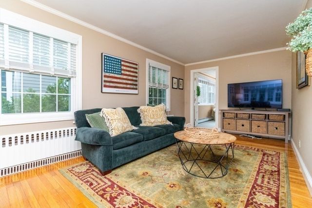 484 Brook Rd, Milton, MA 02186