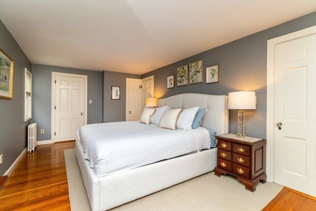 484 Brook Rd, Milton, MA 02186