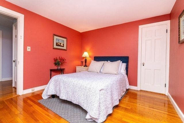 484 Brook Rd, Milton, MA 02186