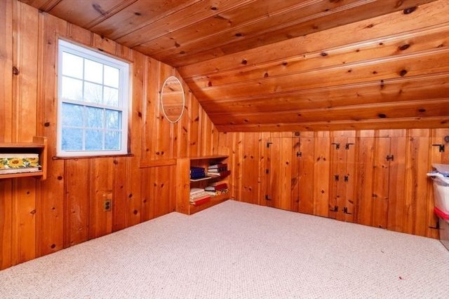 484 Brook Rd, Milton, MA 02186