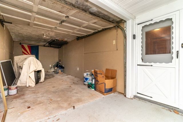 484 Brook Rd, Milton, MA 02186