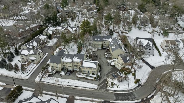 34 Pleasant Street 5, Wellesley, MA 02482