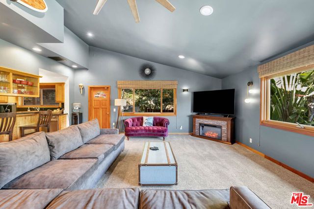 21832 Canon Drive, Topanga (los Angeles), CA 90290