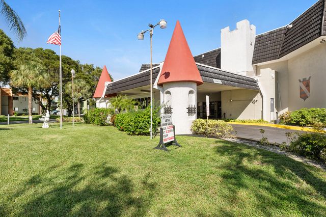 4851 NW 21st Street 203, Lauderhill, FL 33313