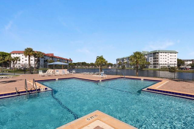 4851 NW 21st Street 203, Lauderhill, FL 33313