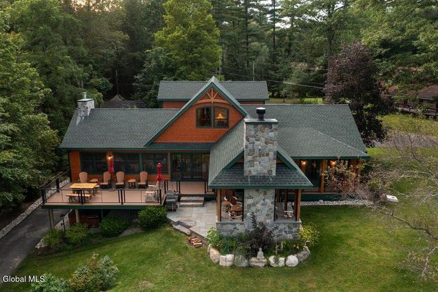 44 Christiana Court, Lake George, NY 12845