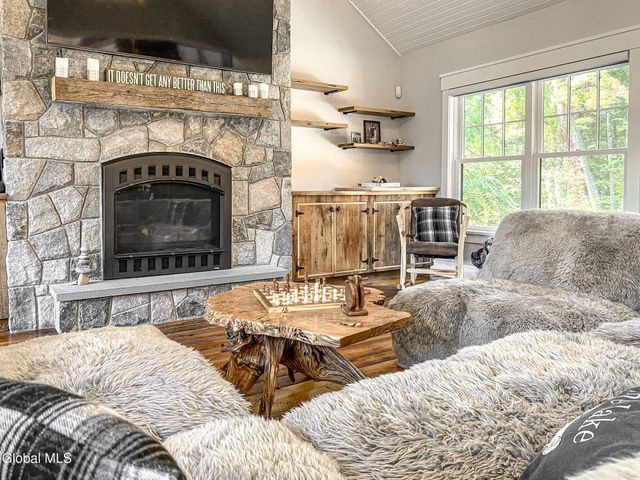 44 Christiana Court, Lake George, NY 12845