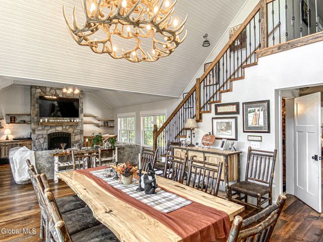 44 Christiana Court, Lake George, NY 12845