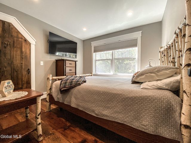 44 Christiana Court, Lake George, NY 12845