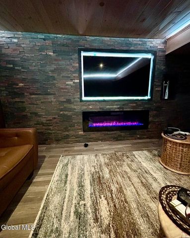 44 Christiana Court, Lake George, NY 12845