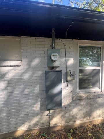 1722 Proctor Drive, Grand Prairie, TX 75051