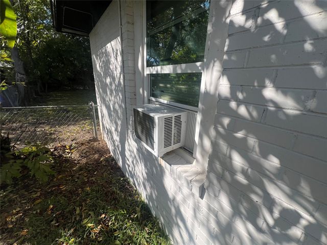 1722 Proctor Drive, Grand Prairie, TX 75051