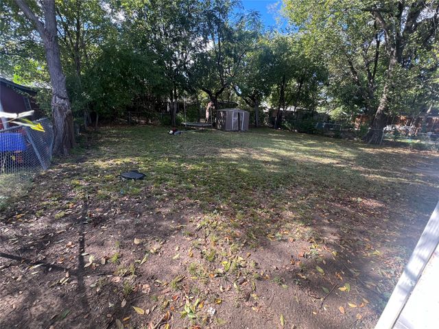 1722 Proctor Drive, Grand Prairie, TX 75051