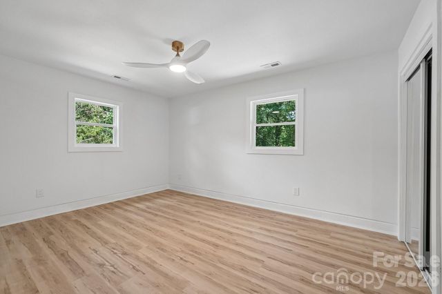 539 Frank Drive, Charlotte, NC 28215