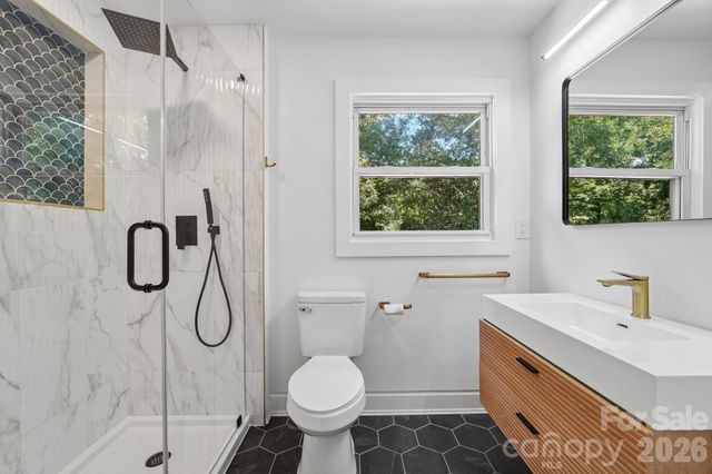539 Frank Drive, Charlotte, NC 28215