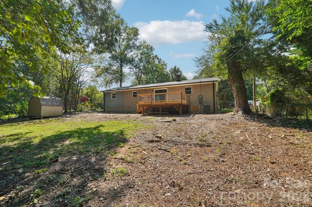 539 Frank Drive, Charlotte, NC 28215