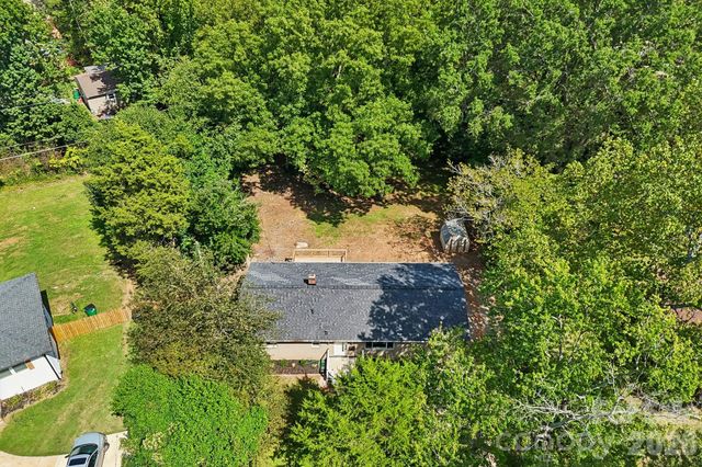 539 Frank Drive, Charlotte, NC 28215