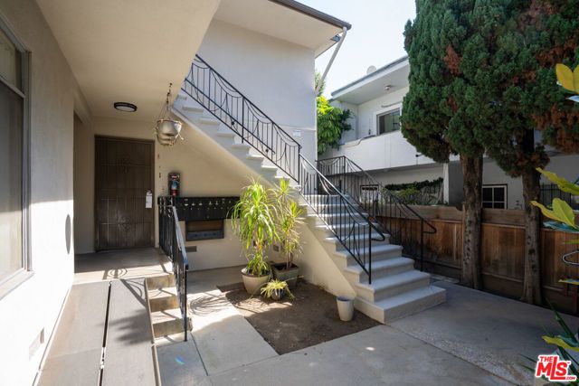 1434 15th Street, Santa Monica, CA 90404