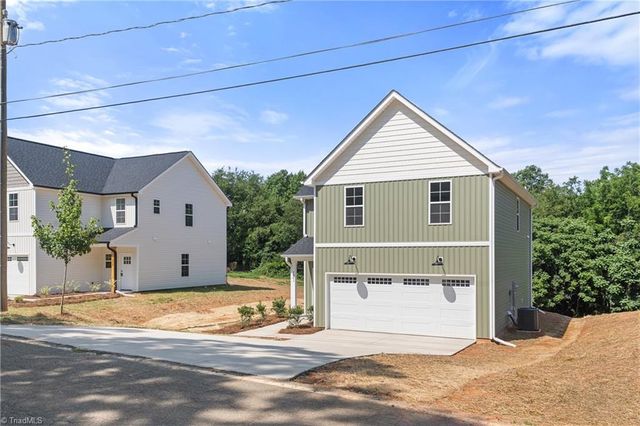 1661 Ralee Drive, Winston-salem, NC 27127