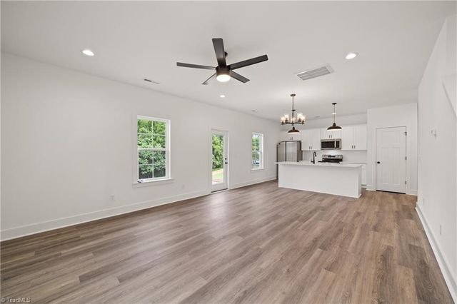 1661 Ralee Drive, Winston-salem, NC 27127