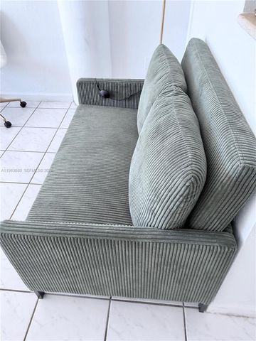 7904 West Dr 411, North Bay Village, FL 33141