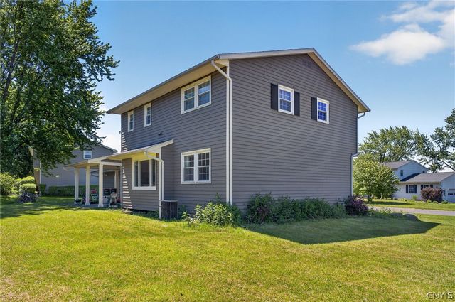 4909 Edgeworth Drive, Manlius, NY 13104
