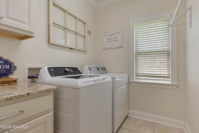 617 Easy Rock Landing Drive, Broussard, LA 70518